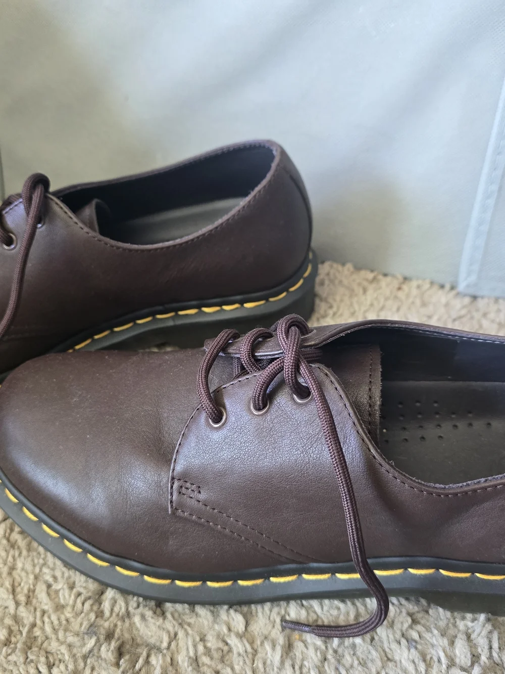 NWOT Dr. Martens Men's Brown Leather 3-Eye Derby Shoes